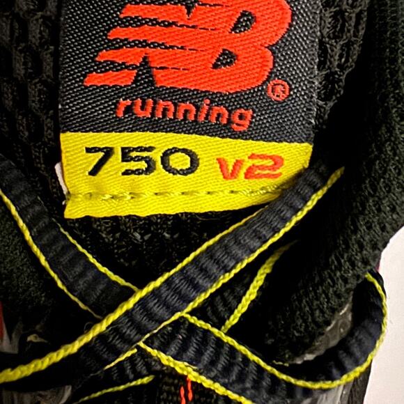 New Balance Athletic Women's Running 750 V2 Multi-color Logo Sneakers Sz 8 - Picture 10 of 10